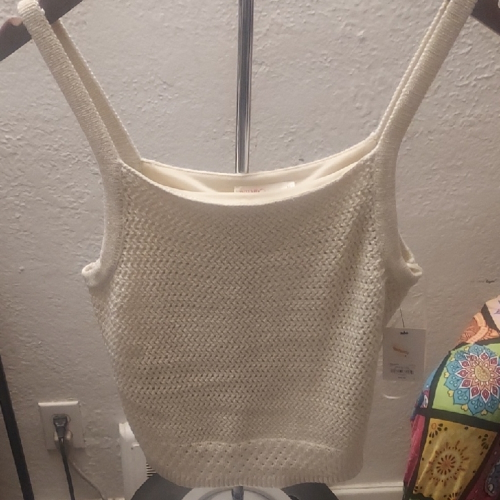 Elegant Cream Knit Women's Top